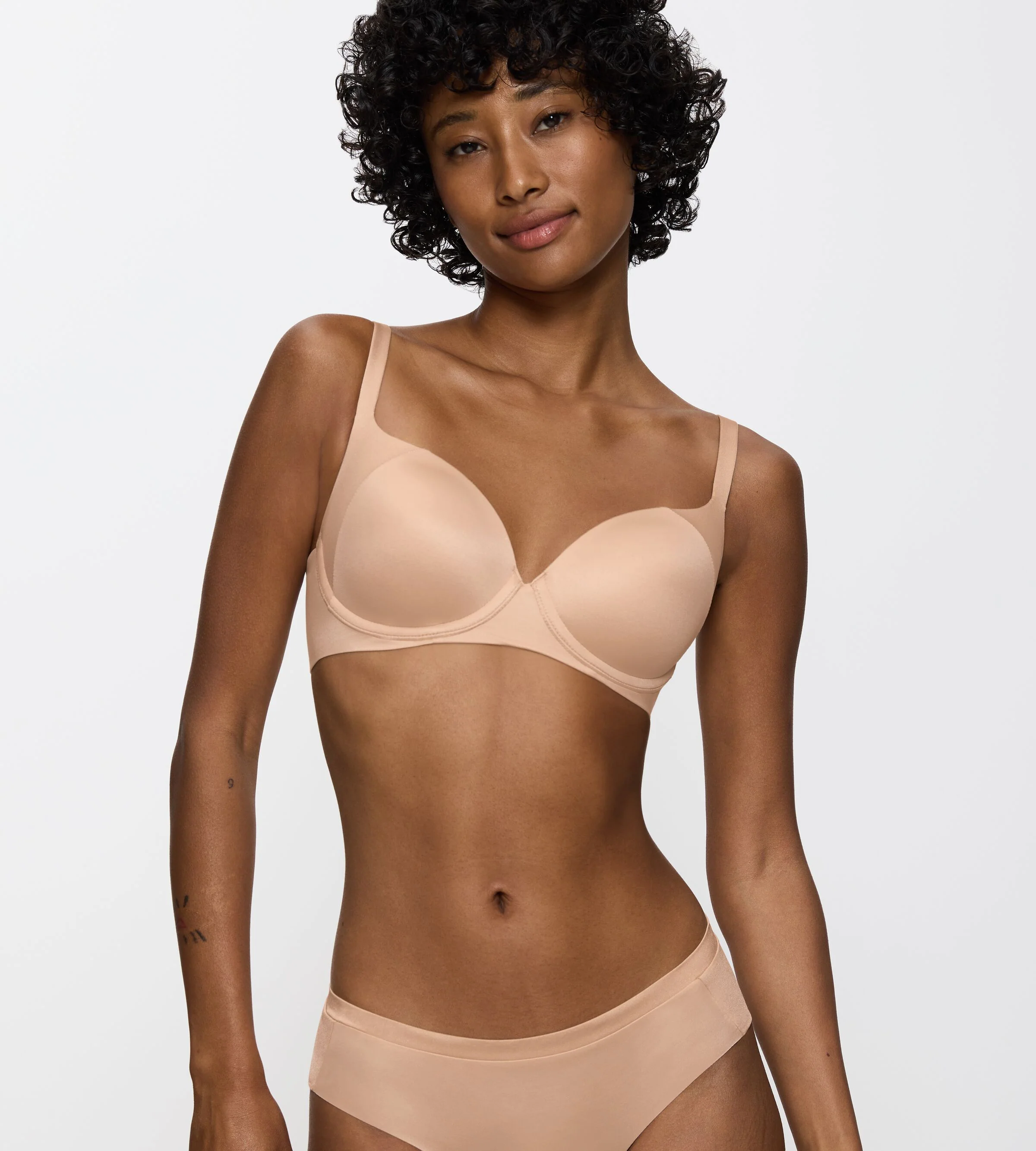 Body Make-up - Image 3