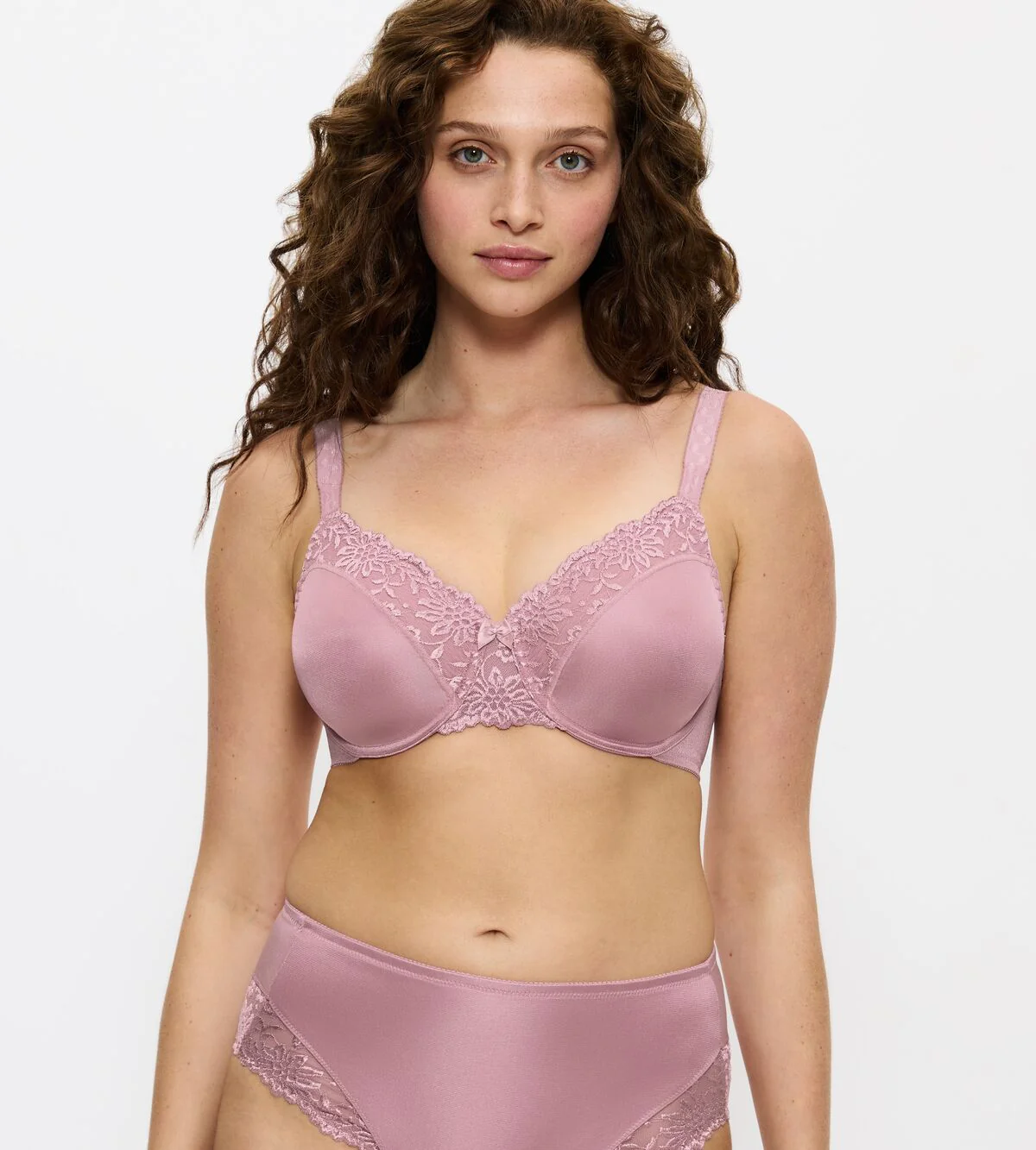 Ladyform - Image 14