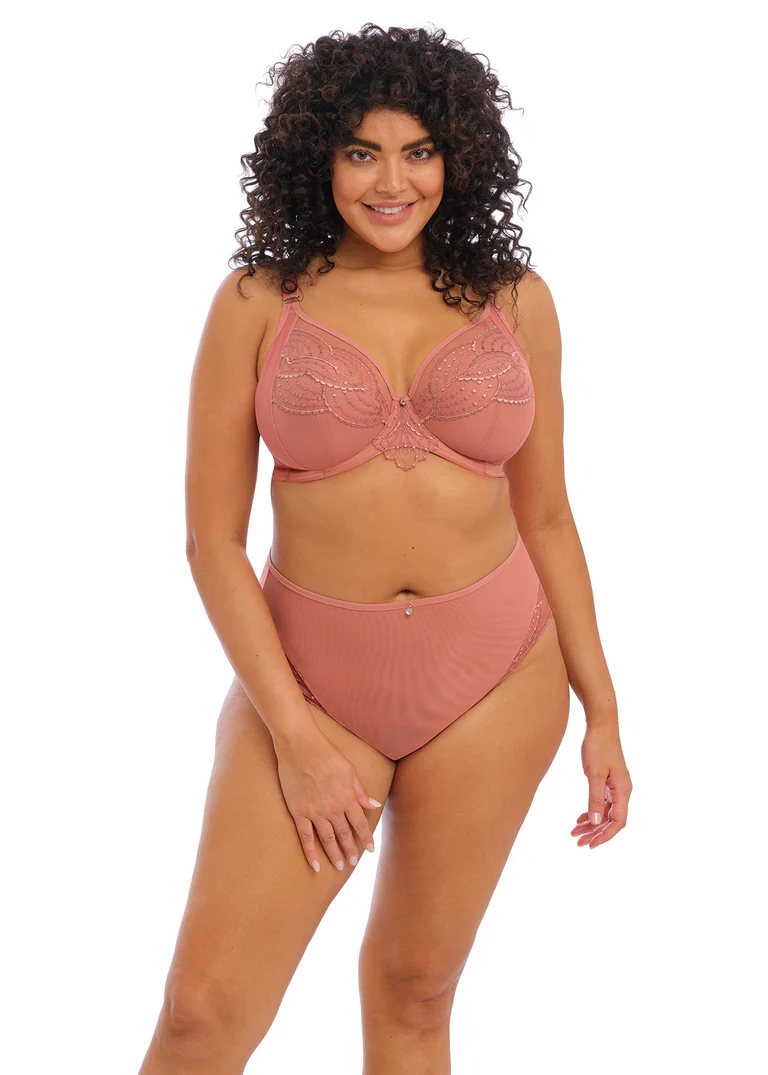 Priya Plunge - Image 11
